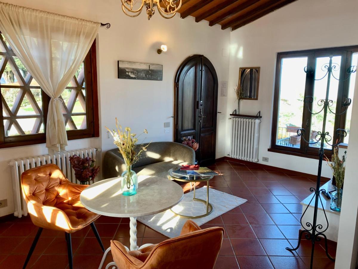 Agriturismo Il Colle Poggio Alla Croce ภายนอก รูปภาพ