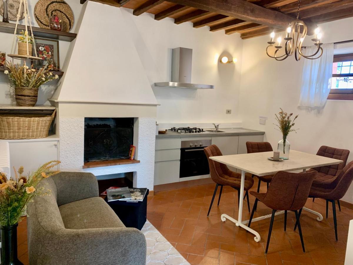 Agriturismo Il Colle Poggio Alla Croce ภายนอก รูปภาพ