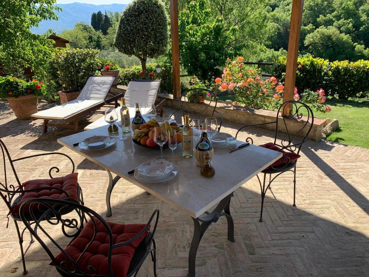 Agriturismo Il Colle Poggio Alla Croce ภายนอก รูปภาพ